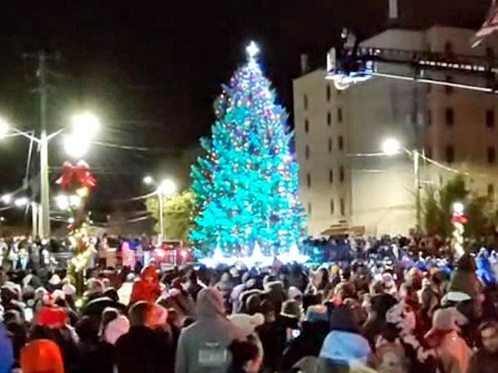 Christmas tree lighting, parade held in Middletown Mid Hudson News