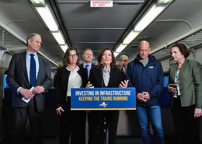 Governor and Metro-North officials in Garrison; talk up infrastructure improvements – Mid Hudson News